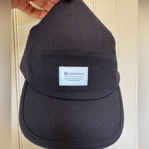 NWT Lululemon Run Hat